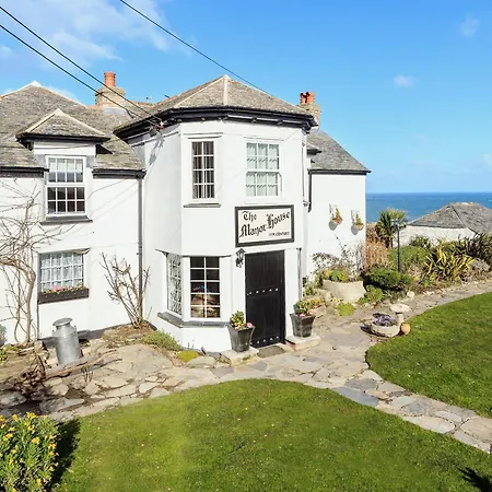 Holiday home Manor House Crantock